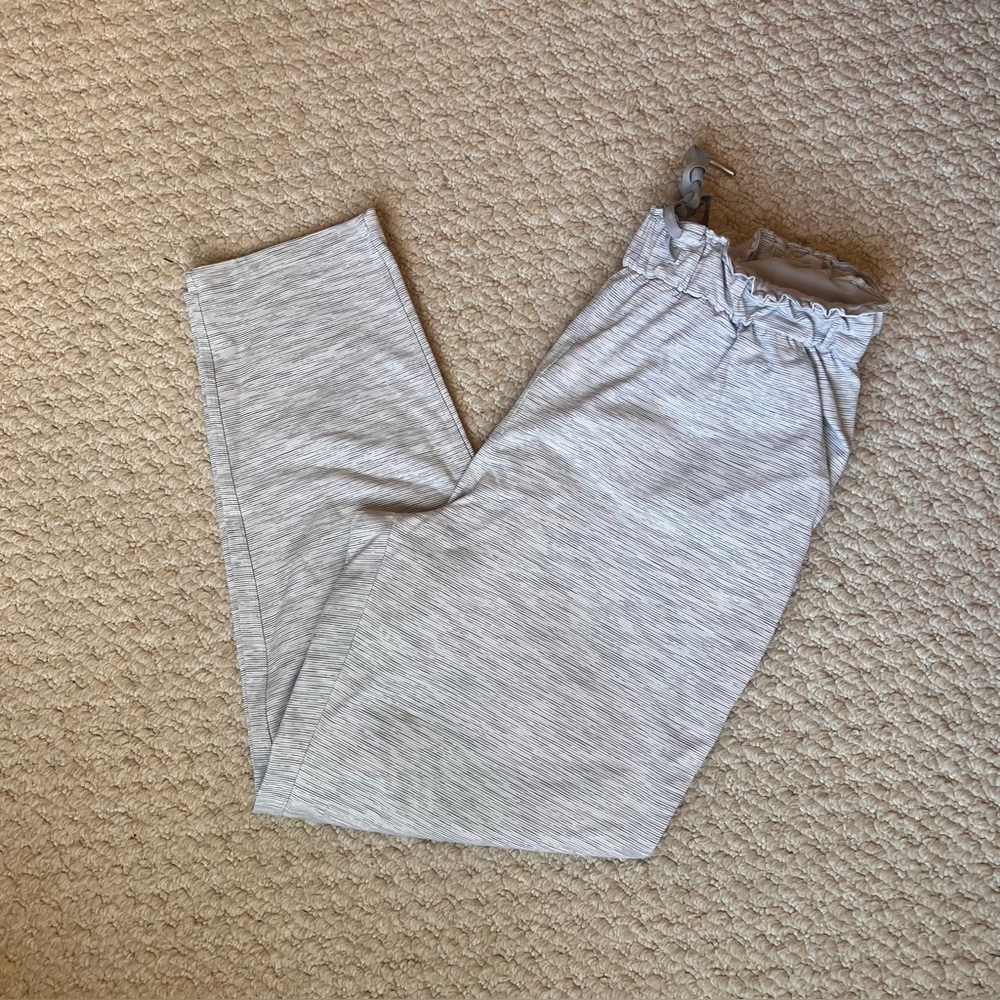 Lululemon Light Gray Joggers - sz10